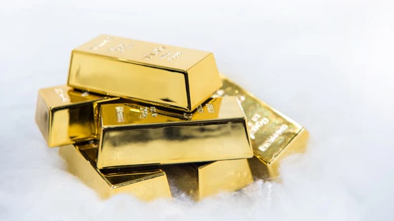 Why Gold Bullion Bars Are a Better Investment Option Than Jewelry