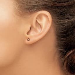 january-red-crystal-birthstone-flower-earrings