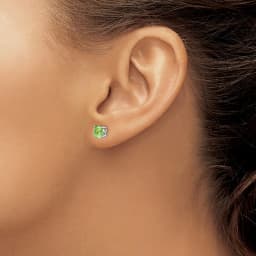 rhodium-plated-light-green-crystal-birthstone-earring-ss