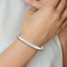 14k-3-16-white-gold-hinged-baby-bangle